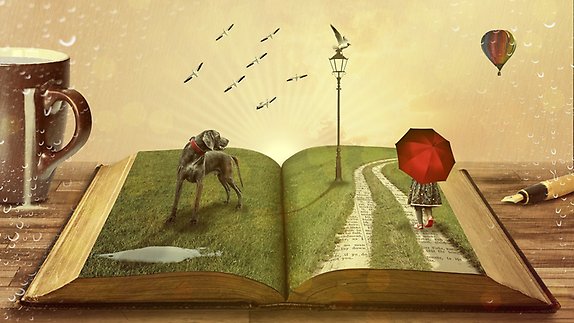 En öppen bok med motiv som hund, paraply och kaffekopp